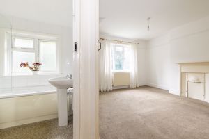 Photo 15- click for photo gallery